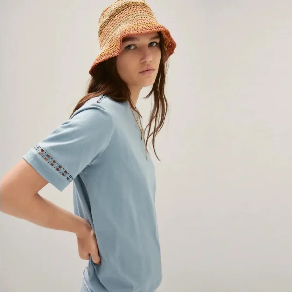 Embroidered Accent T-Shirt - Hình ảnh 3